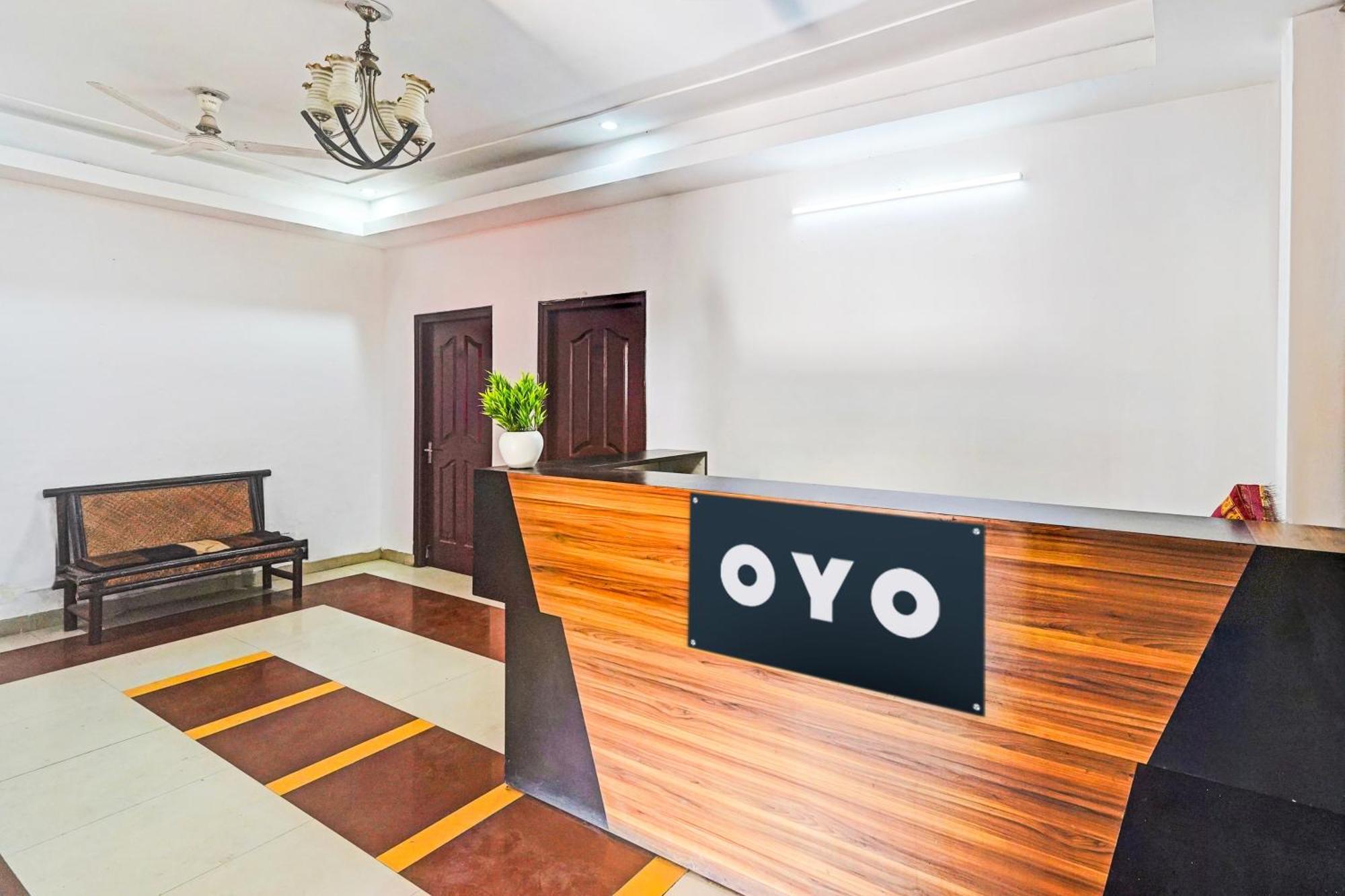 Super Hotel O Palm Dehradun Eksteriør bilde